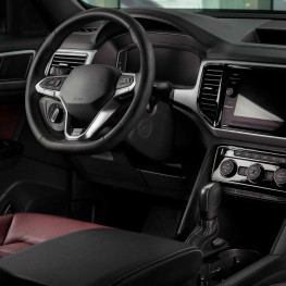 Nowy SUV MG: Hybryda za 86 500 zł z mocną ofertą na rynku