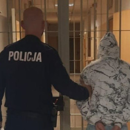 Kierowca miał blisko 2 promile i nie miał uprawnień. Zatrzymał go inny uczestnik ruchu